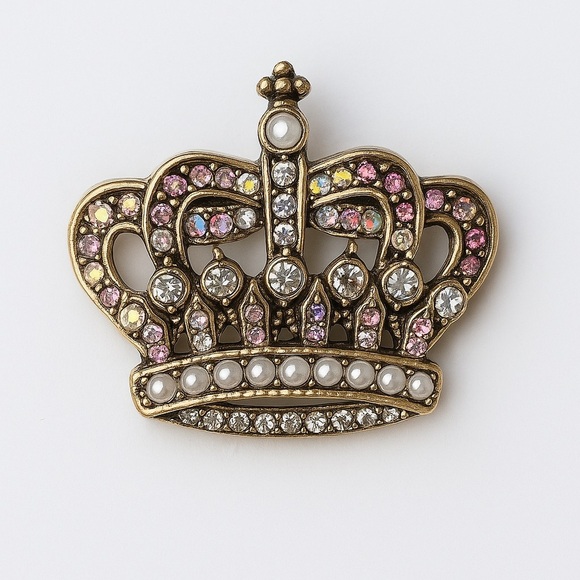 ⚜️💕 Minimalist Cute Gold Crown Brooch 💎👑